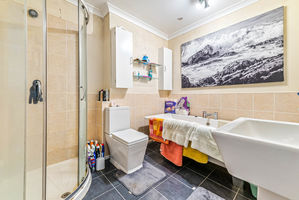 Photo 18- click for photo gallery